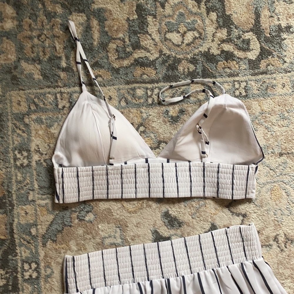 Jennifer Lopez wore Google it💋